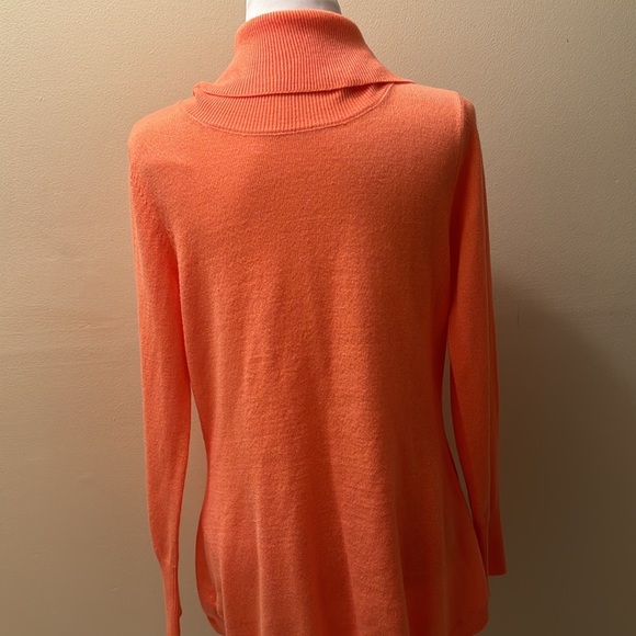 Peach a symmetrical with button tunic - Picture 4 of 5